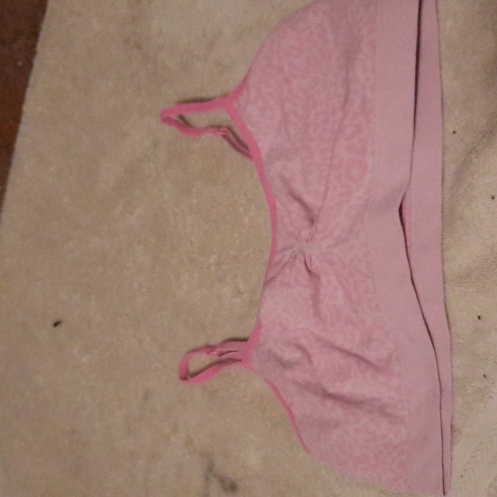 Bras - Picture 14 of 16